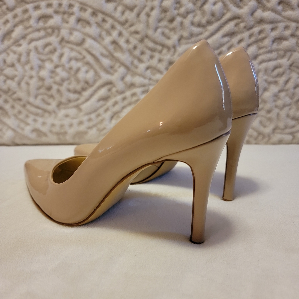 3/$20❤️‍🔥 Nine West cream stilleto